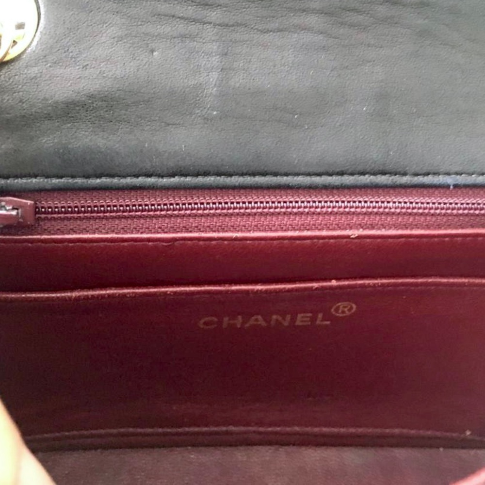 🌈SOLD🌈Authentic Chanel Vintage Black Square Mini Lambskin 24k Gold hardware - Picture 10 of 13